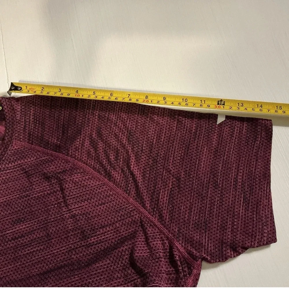 Champion Men's Maroon Short Sleeve Tee - Picture 3 of 6